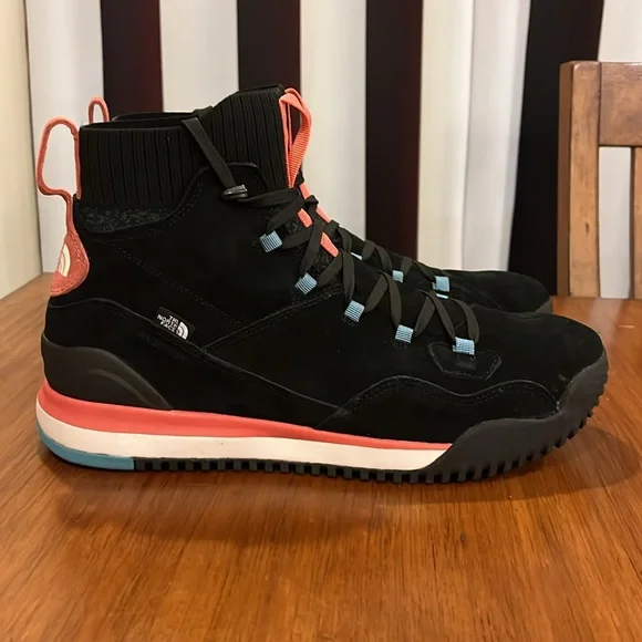 The North Face Back To Berkeley III Sport Waterproof Boots black Mens Size 13